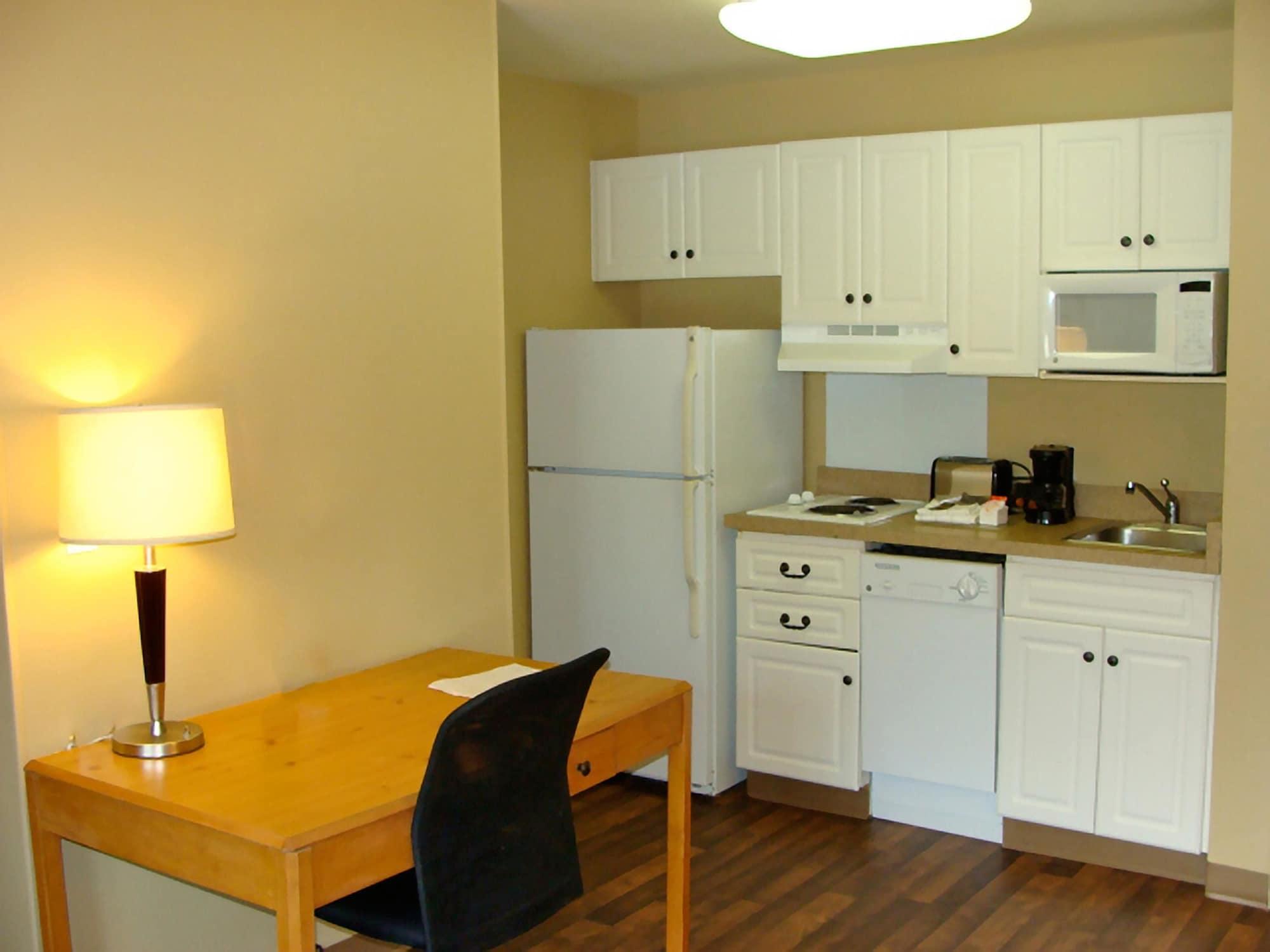 Extended Stay America Suites - Piscataway - Rutgers University Randolphville Экстерьер фото