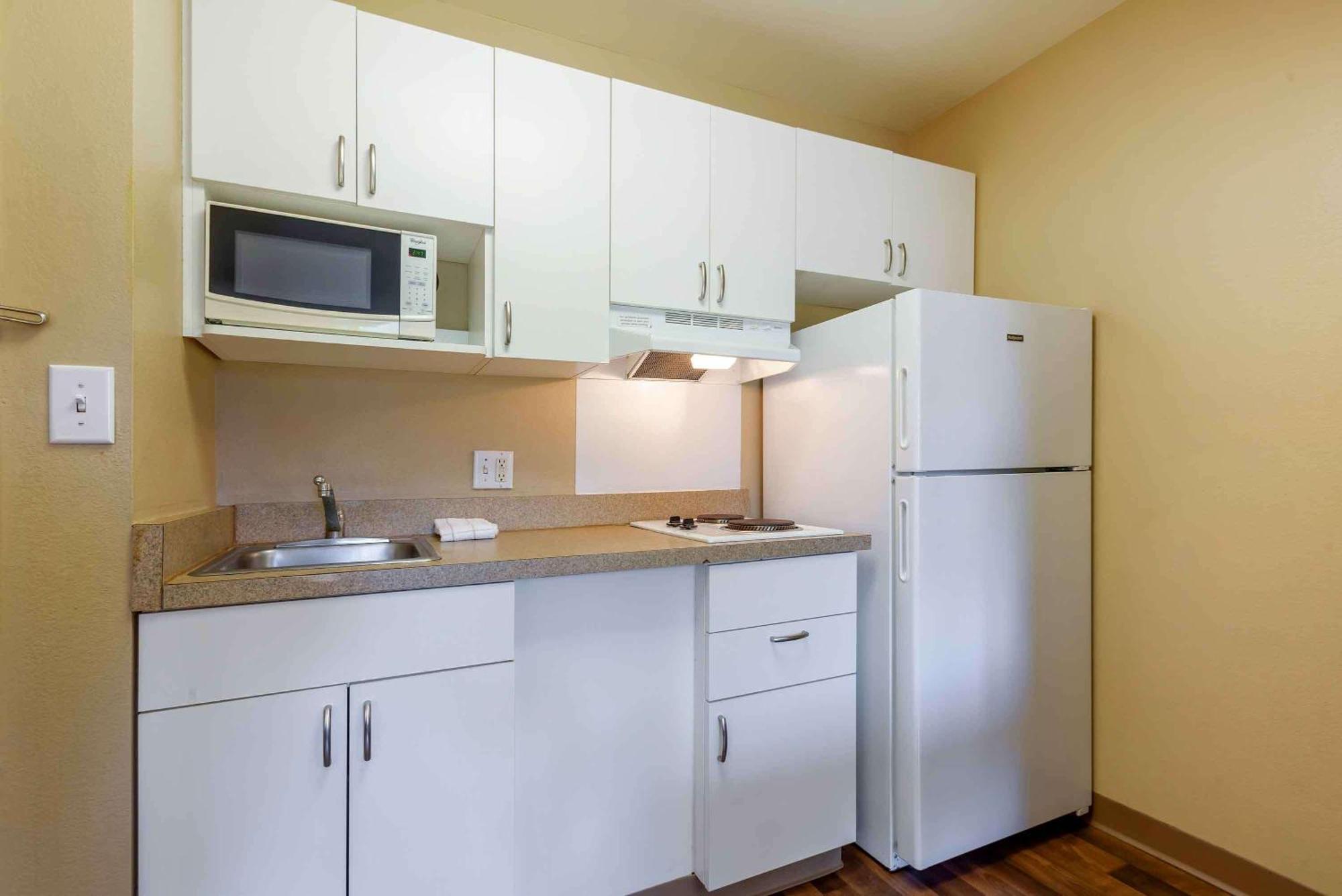 Extended Stay America Suites - Piscataway - Rutgers University Randolphville Экстерьер фото